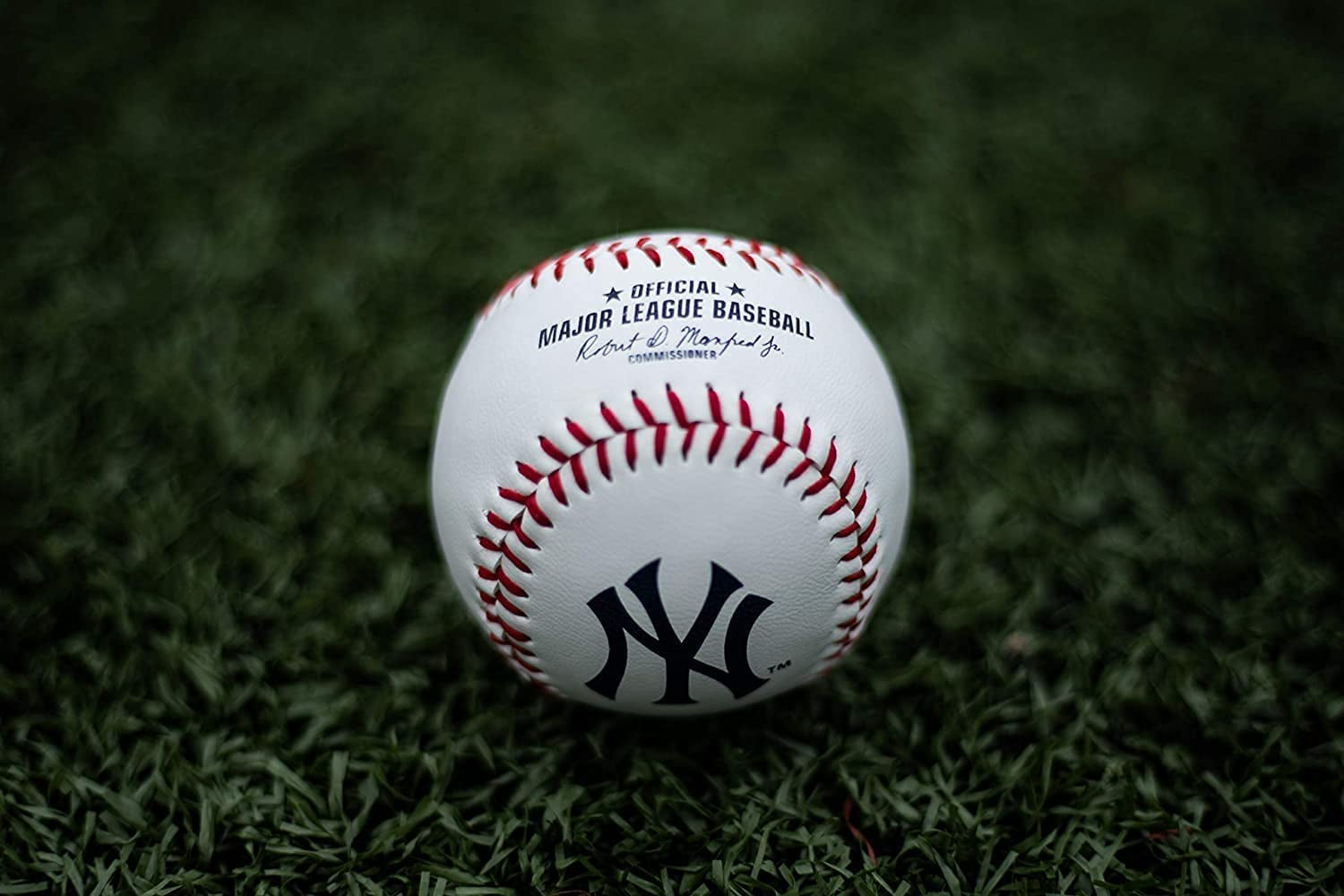 Rawlings | 2026 MLB Baseball with Team Logo | All 30 MLB Teams Available